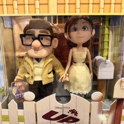 Disney Parks Pixar Up 15th Anniversary Ellie & Carl Limited Edition Doll Set New