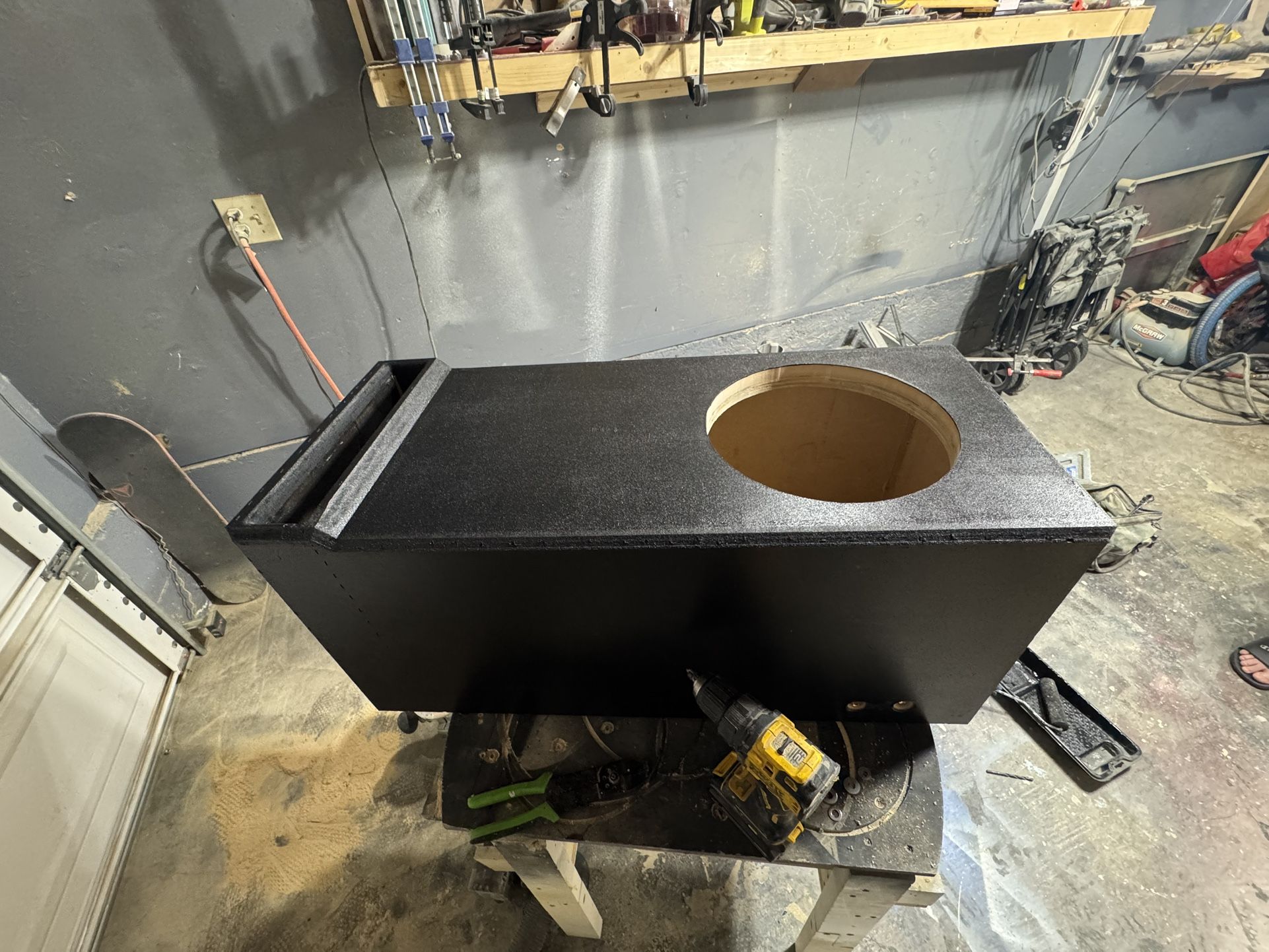 Custom Subwoofer Enclosures 
