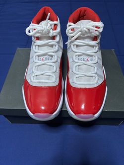 Jordan 11 Retro High Cherry 2022 Size 10