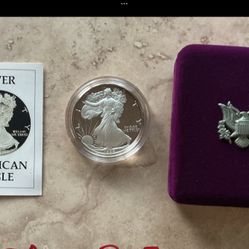 1986 AMERICAN SILVER EAGLE COIN PROOF  ONE DOLLAR WALKING LIBERTY ONE OUNCE .999 PURE SILVER ( THE FIRST YEAR OF PRODUCTION FOR THIS SERIES 