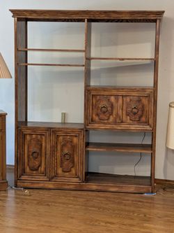 Entertainment center