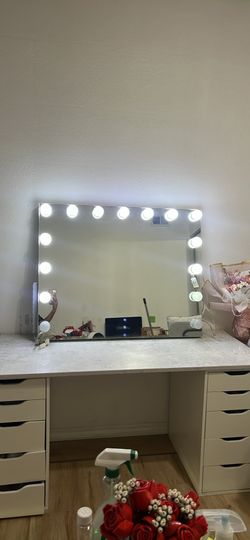 Beauty Creations Hollywood Vanity Mirror