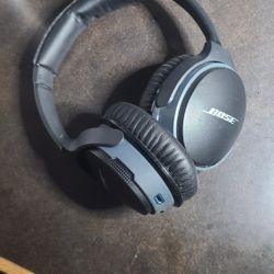 Bose Bluetooth And Wired Headphones 