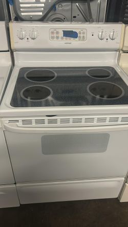 Hotpoint Electric Stove 🔥