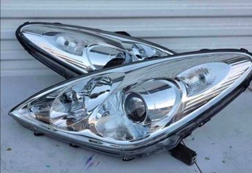 04-06 Lexus Es330 Headlights Faros Calaveras Micas