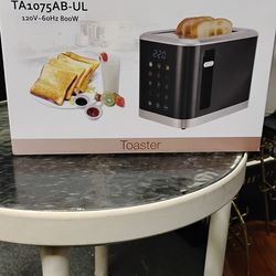Touchscreen Toaster (Sealed in Box)