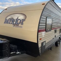 2019 Cherokee 24ft RV Trailer