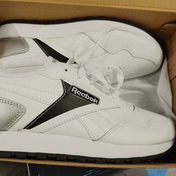 Back To School sale 5 Pair Of Sneakers Reebok Size 7.5 Adidas Size 6.  New