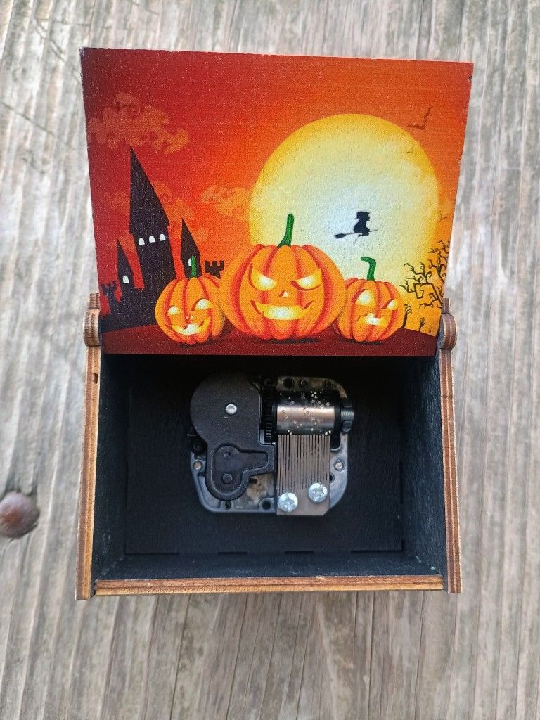 Halloween Music Box