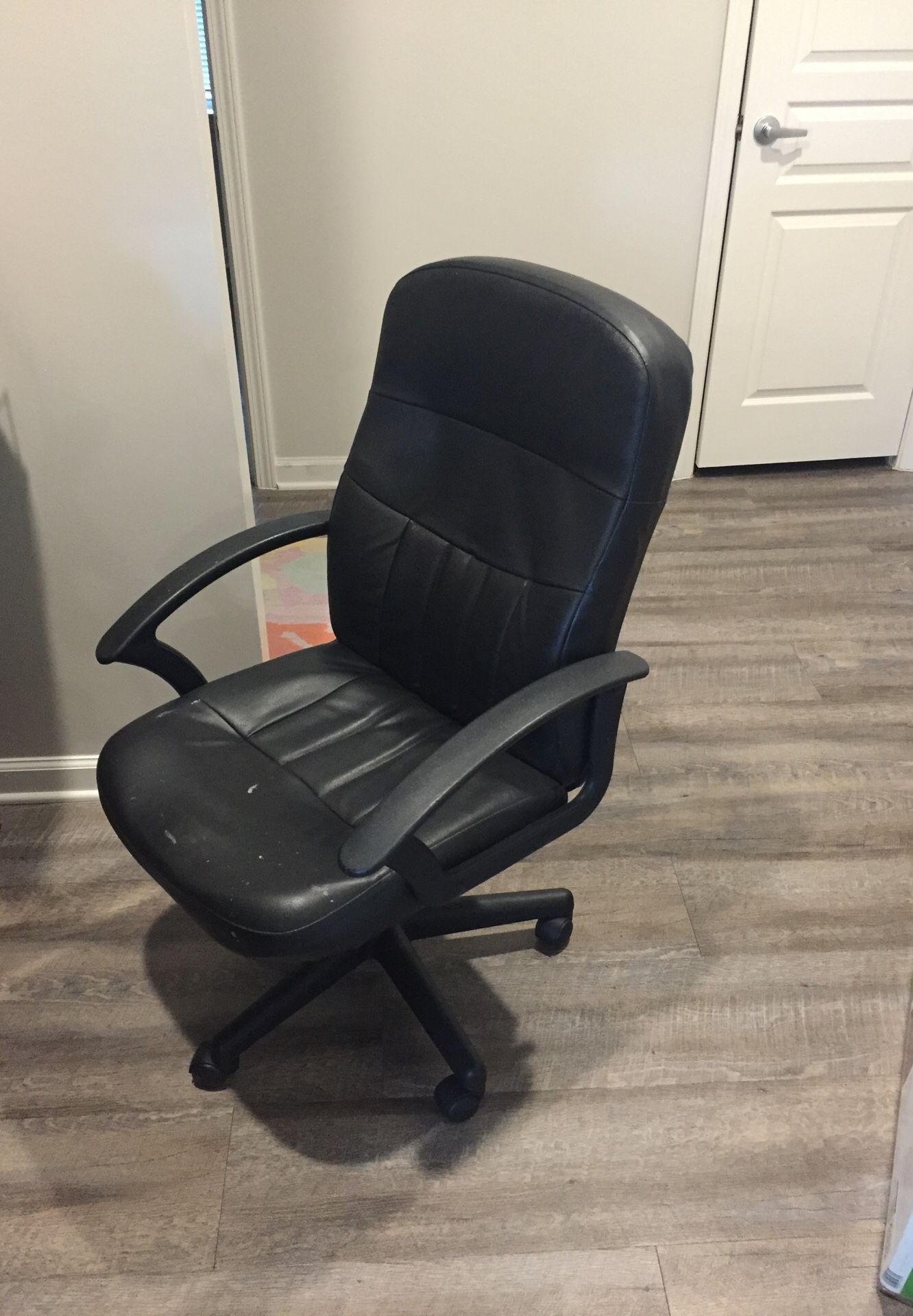 Office desk chair