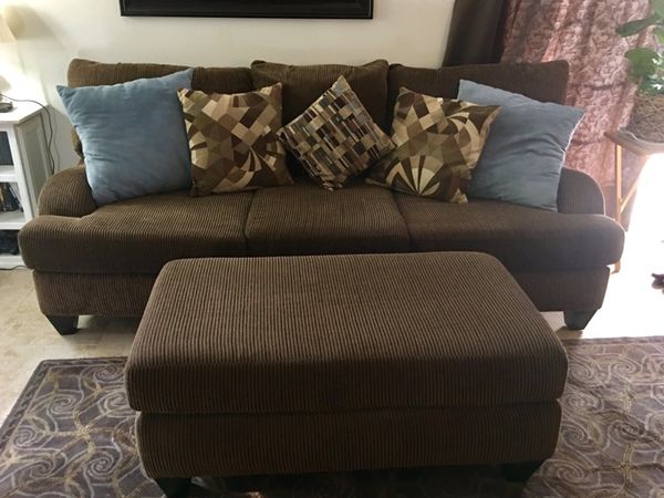 Robert Michael Ltd Longstreet Sofa Ottoman Windfall Camouflage Robert Michael Ltd Longstreet Sofa Ottoman Windfall Camouflage