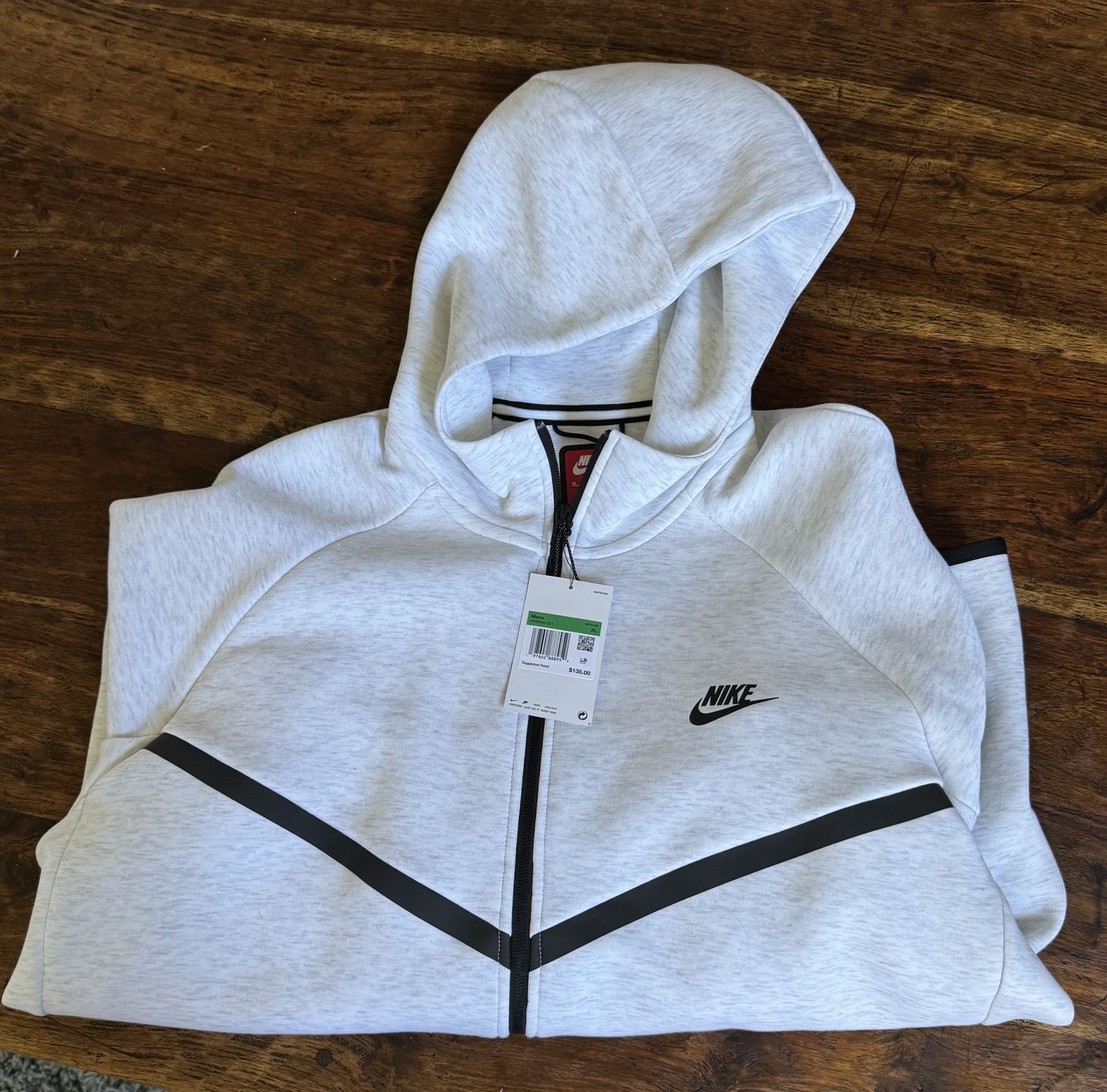 Nike Tech 