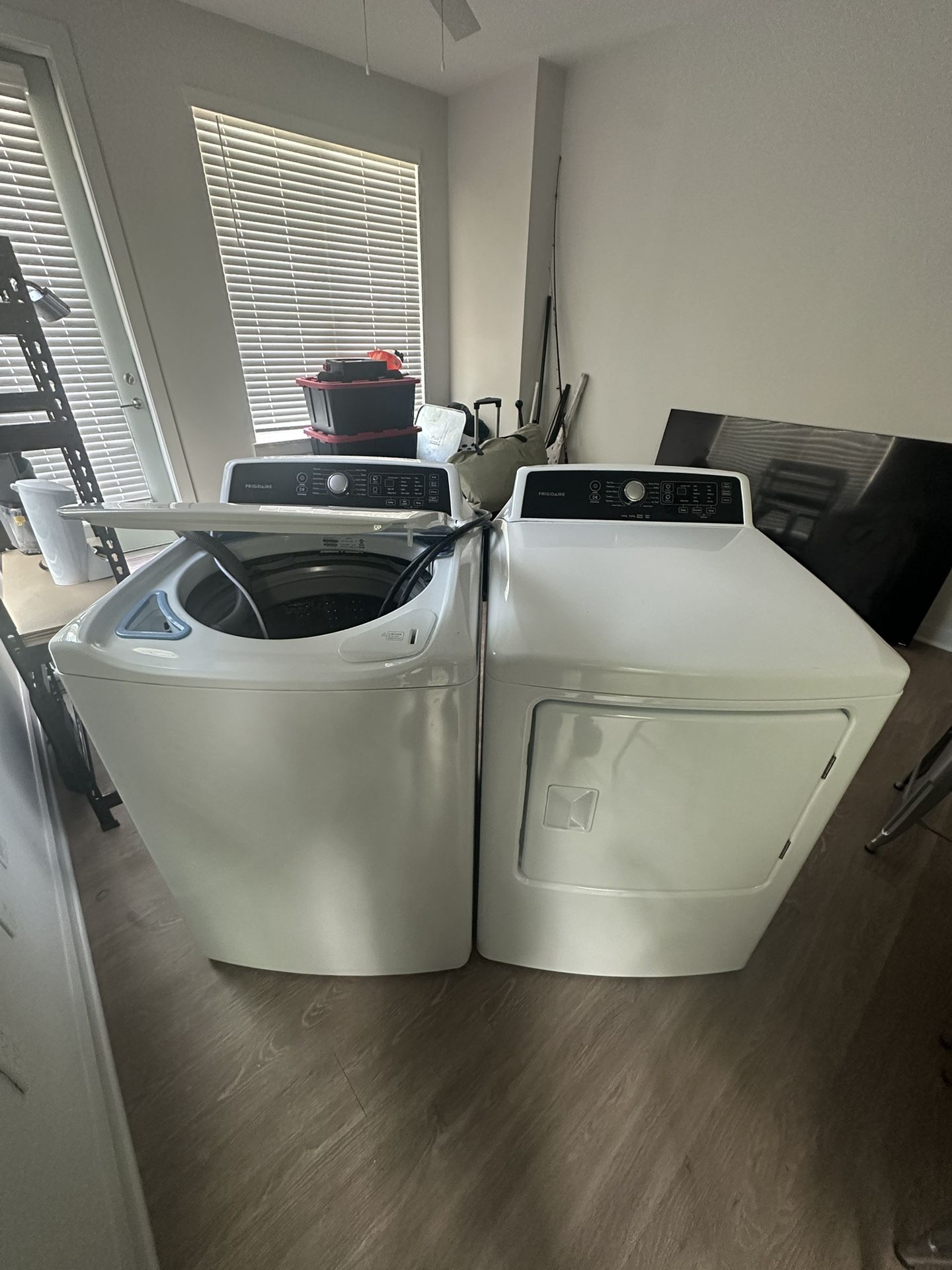 Washer/ Dryer Set