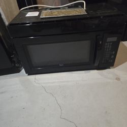 Under Counter Whirlpool Microwave