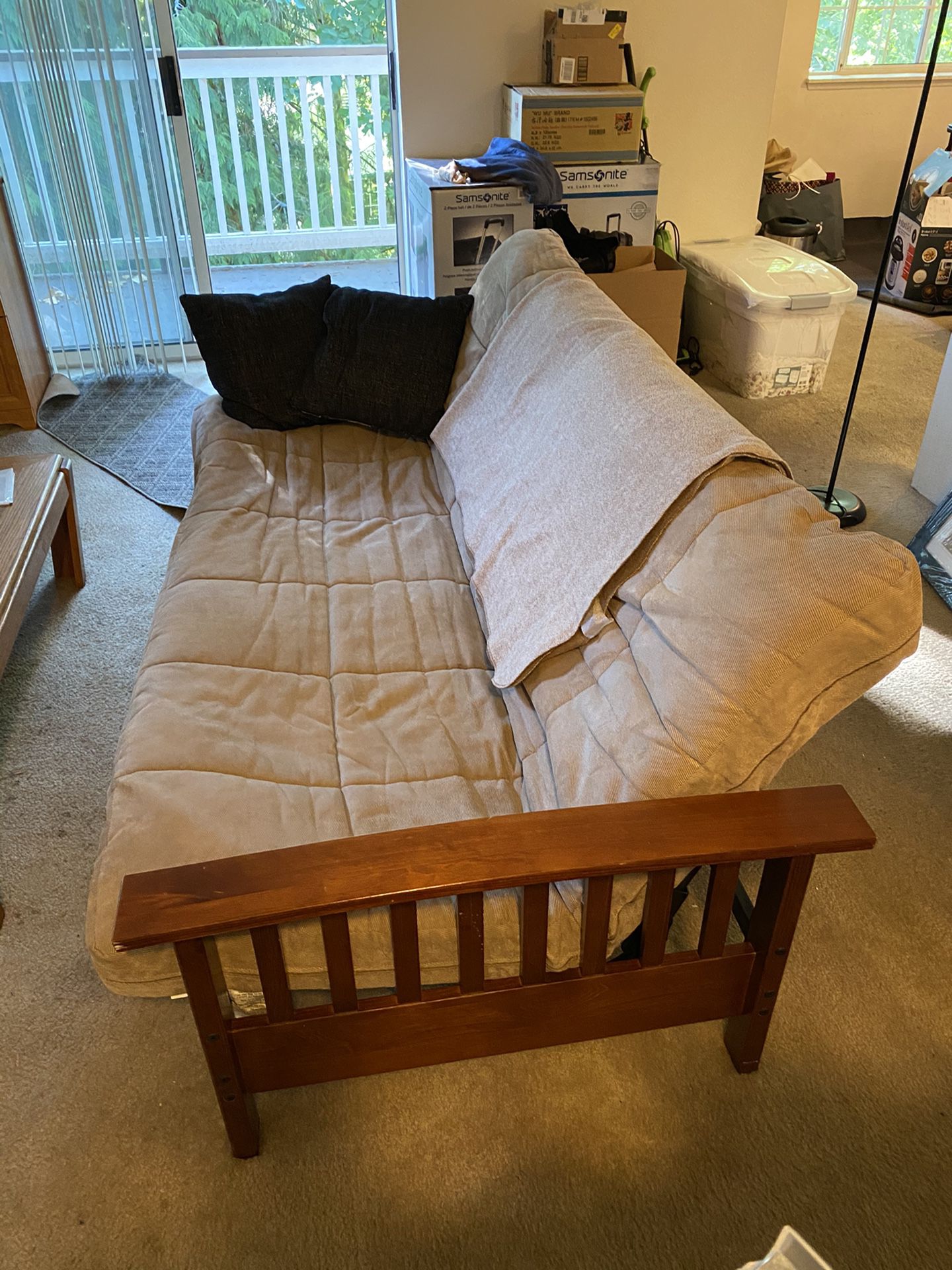 Daybed Futons Sofa beds two pillows and blanket included