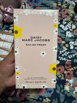 Daisy Perfume