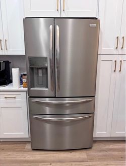 Frigidaire Refrigerator
