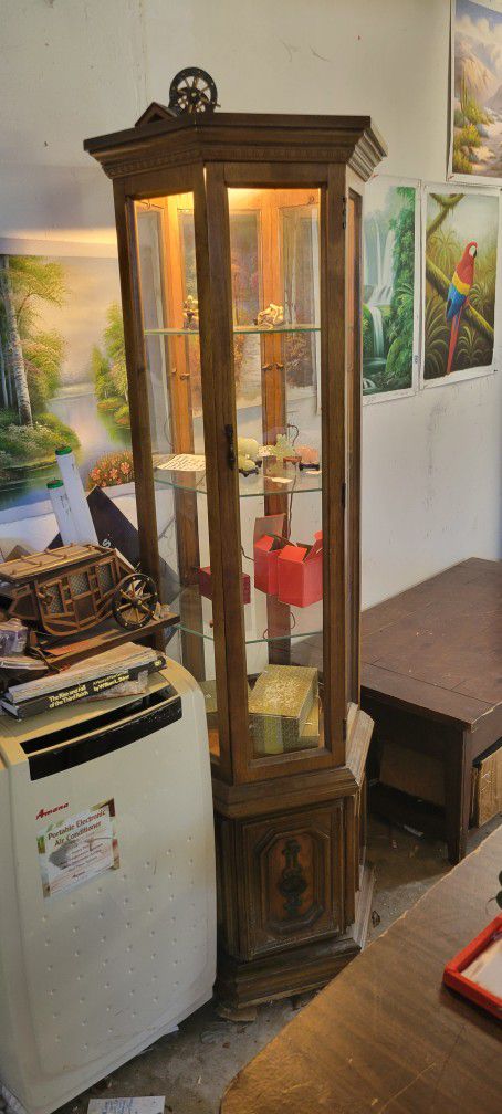 Six-sided Mahogany Display Cabinet Scroll Down To Description For Info