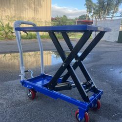 Hydraulic Table
