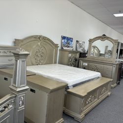 King Bedroom Set