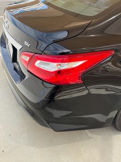 Nissan Altima SV Black Sedan