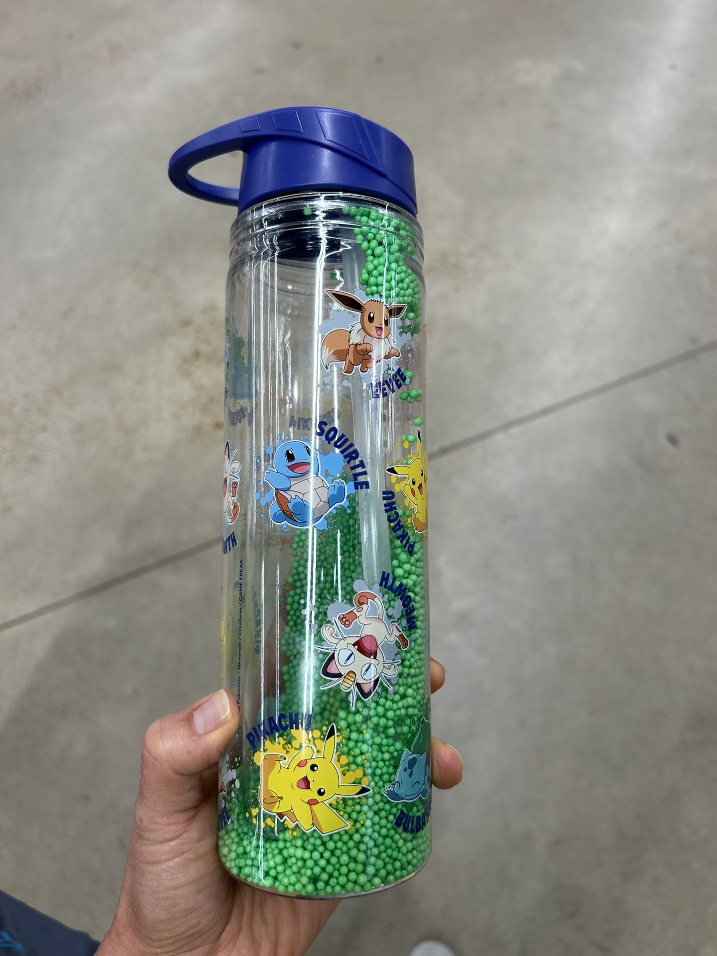 NWT Licensed Pokemon Glitter Water Bottle 18.6oz