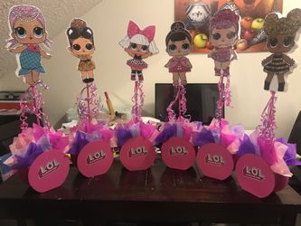 6 LOL Center Pieces