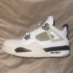 Jordan 4 Retro 