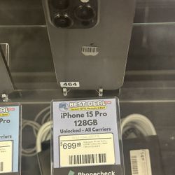 Apple iPhone 15 Pro 128GB – Unlocked – Black Titanium – Excellent