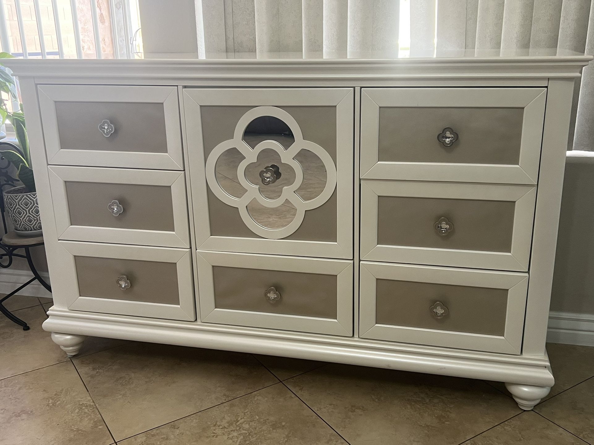 Dresser with Nightstand