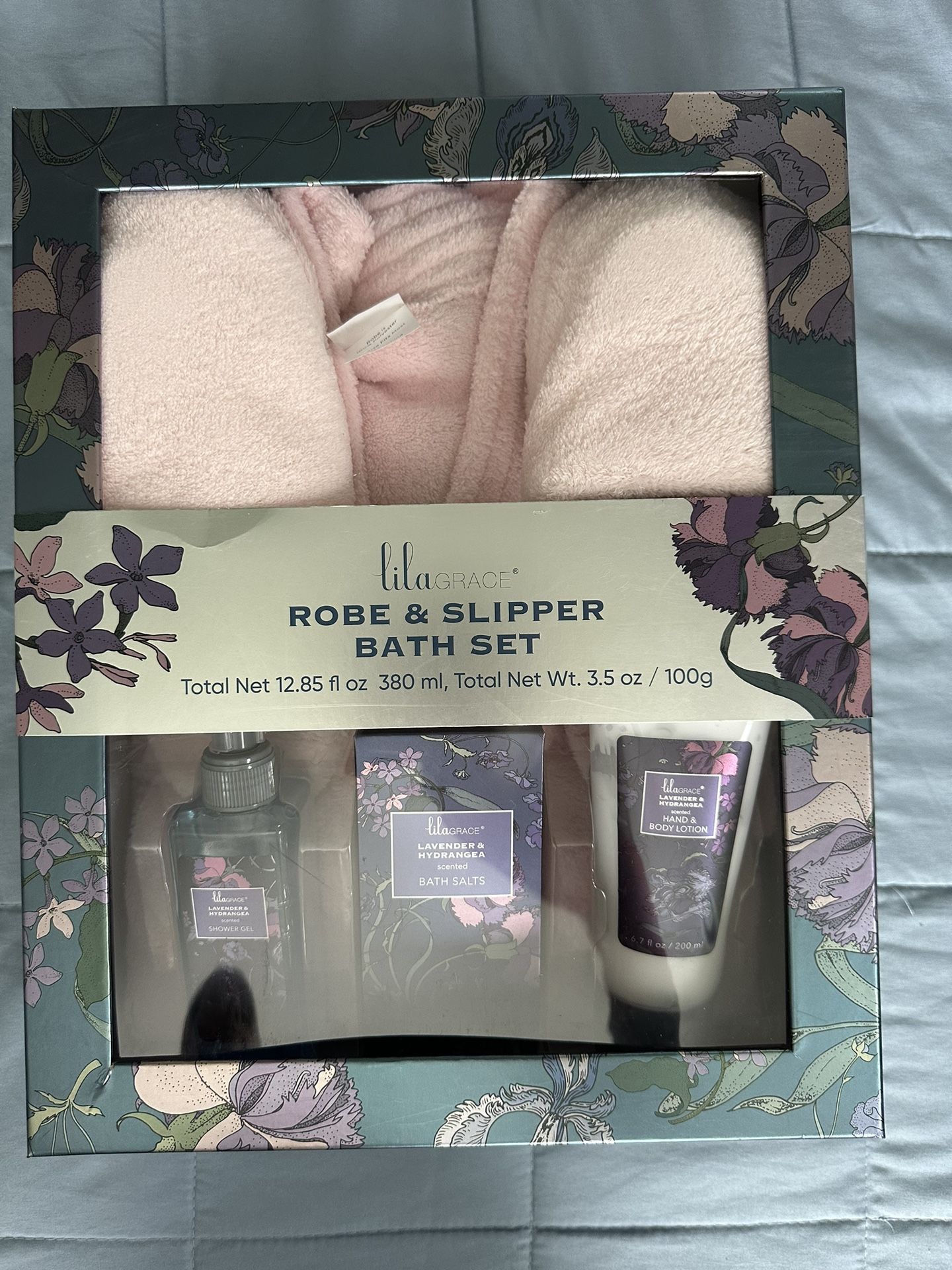 Robe and Slipper Gift set
