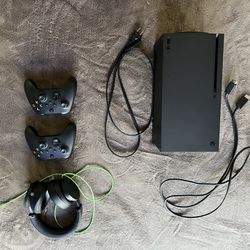 XBOX series X | 2 Controllers | Xbox Headset 