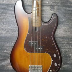 Sire Marcus Miller Electric Bass guitar new  !! $450 or best offer !!