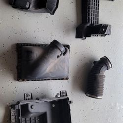 Factory Air Intake For A 2015 2500 Dodge Ram