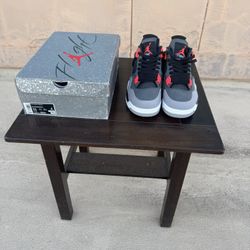 Jordan 4 Retro “Infrared”