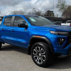 2023 GMC-CANYON AT4