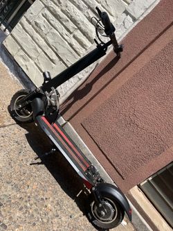 SMATEIGHT GX500S 500W Electric Scooter.