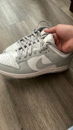 Nike shoes color grey size 8