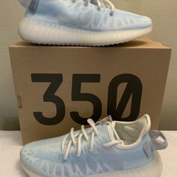 Yeezy 350 V2 Mono Ice Size 5.5 DS Authentic 