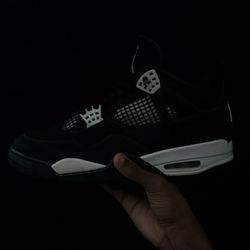 Jordan 4