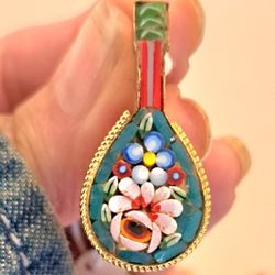 Vintage Italian Micromosaic Pin
