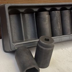 Snap-on Tools 10 pc 1/2" Drive 6-Point Metric Flank Drive® Deep Impact Socket Set (25-27 and 29-36 mm)