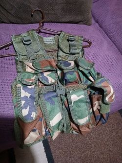 Kid Tactical Vest/ KPV 9 Pocket Camouflage 