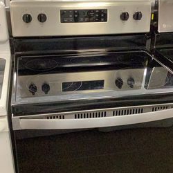 Whirlpool used stove