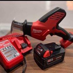 Milwaukee M18 18V Lithium-Ion Cordless HACKZALL Reciprocating Saw Kit