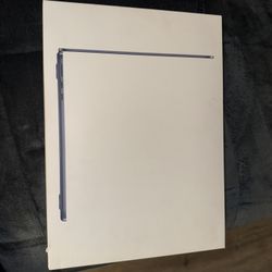 Brand New MacBook Air 13 M4