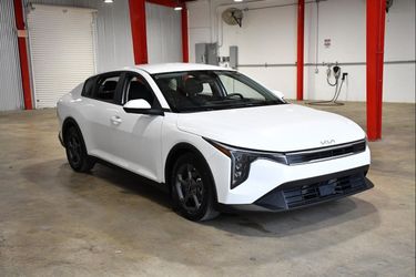 2025 Kia K4