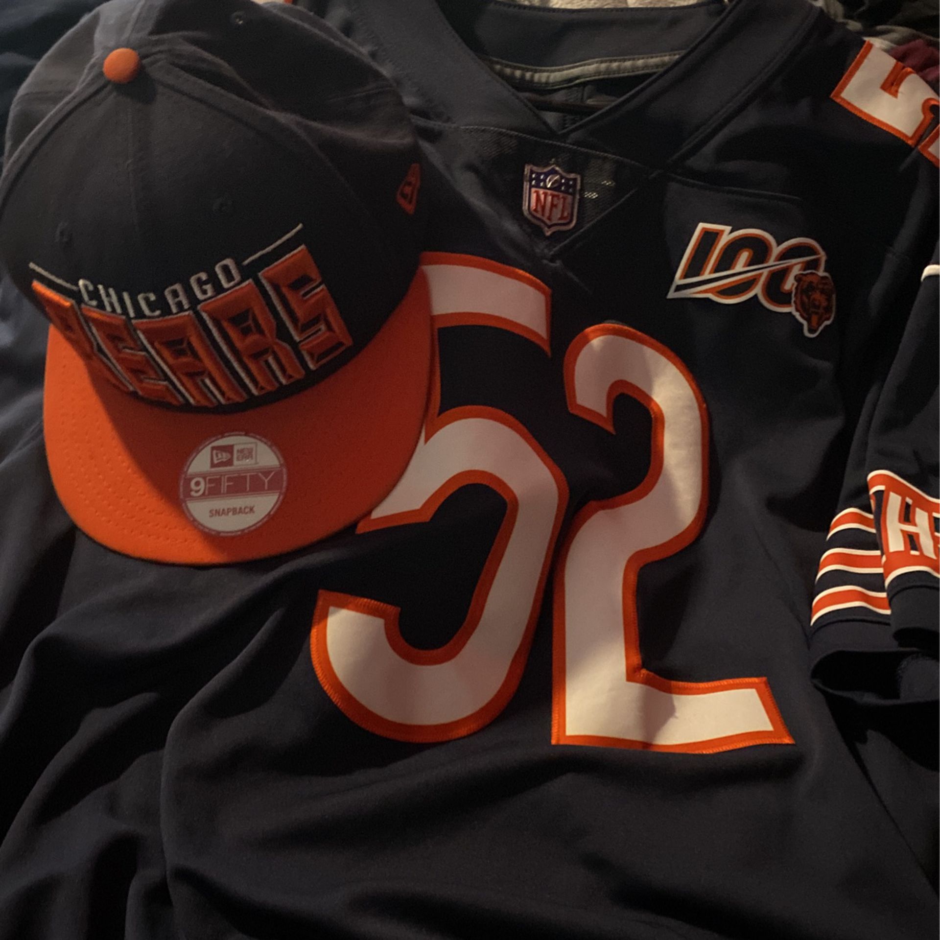Chicago Bears Hat and a Khalil Maks jersey
