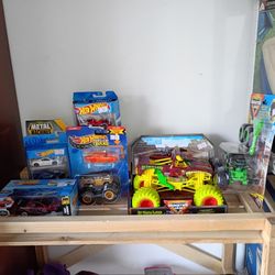 Hot Wheels Monster Jam Monster Trucks And Others New Starting From $5 On Up See Descriptions