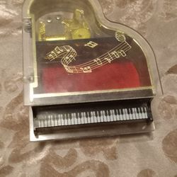 Piano musical jewelry box